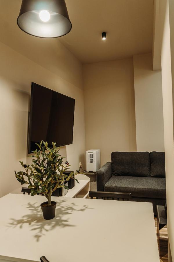 Blackhaus Family And Friends Deluxe Apartment Tesalónica Exterior foto